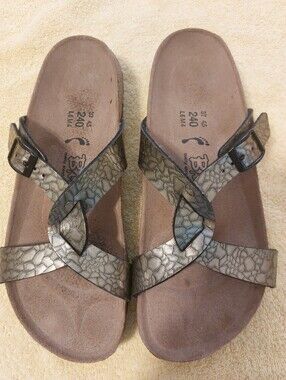 Birkenstock Birki's Bronze Slides Size 6